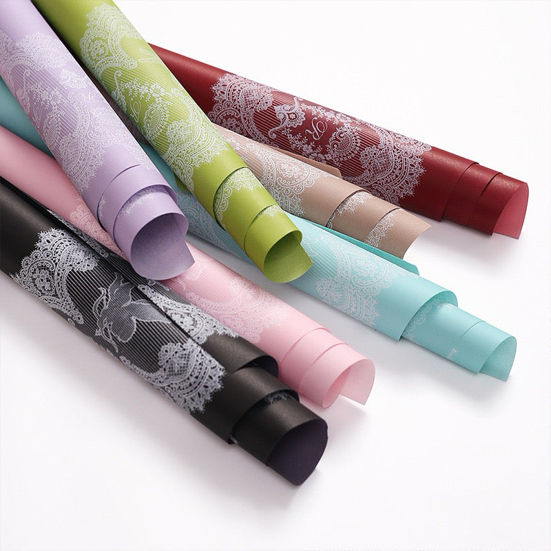 20pcs Lace Border Wrappers Bouquet Wrapping Material (Waterproof)