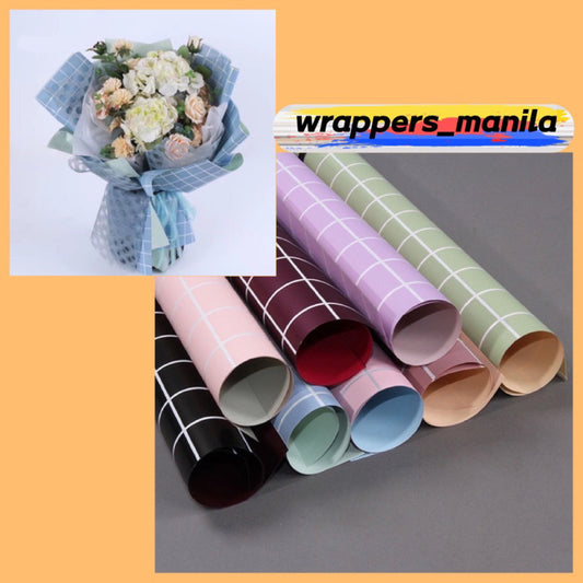 20pcs in 1 Pack Checkered Wrappers Two Sided Bouquet Wrapping Material (Waterproof)